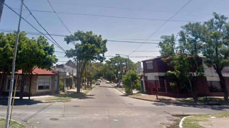 Un policía de la Ciudad mató a un ladrón que trató de robarle la moto