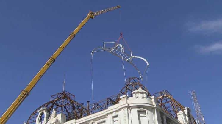 Así se hace la reparación de la cúpula del Banco Nación