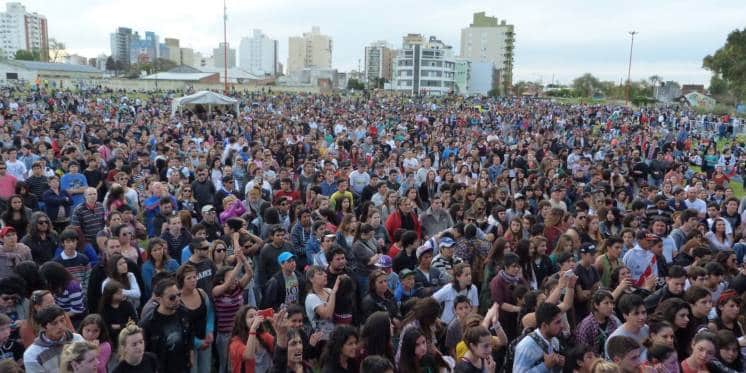 La Provincia de Buenos Aires recomendó festejar la llegada de la primavera por Zoom