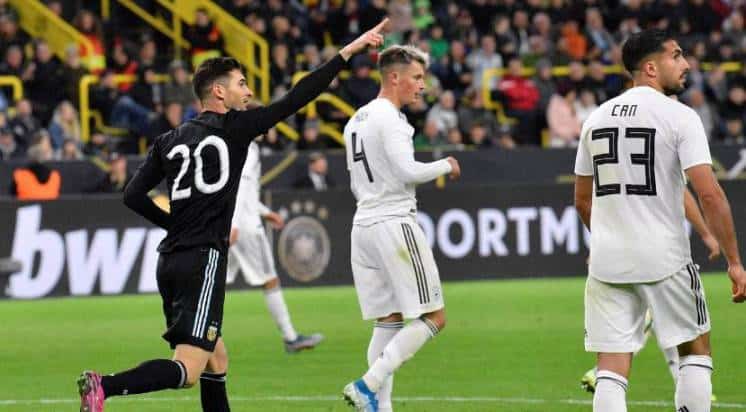 Argentina reaccionó a tiempo y le igualó a Alemania en Dortmund