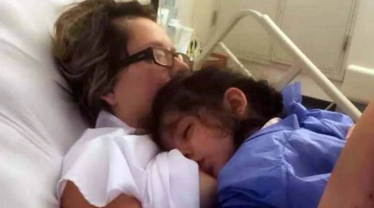 Córdoba: estuvo un mes en coma tras un robo y despertó para amamantar a su hija