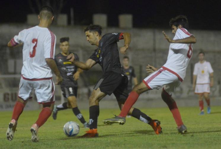 Liniers clasificó al Regional Amateur de Fútbol