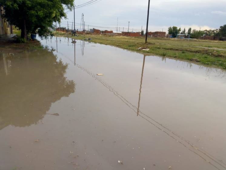 Varios problemas tras los 35 milímetros de lluvia en Bahía en pocas horas
