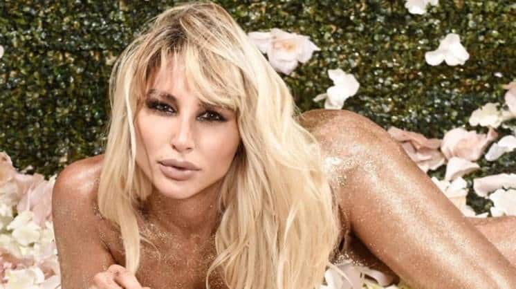 Vicky Xipolitakis impactó a sus fans con un video frente al espejo: “Talentos de la cuarentena”