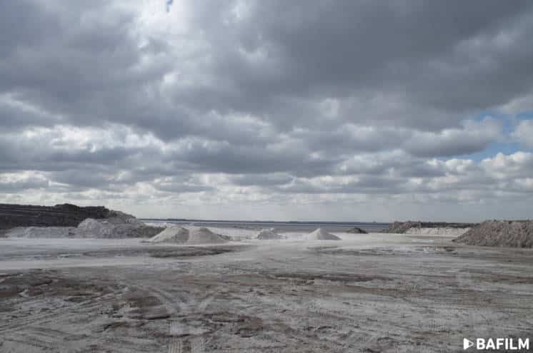 Salinas “Las Barrancas”, un paisaje de montes y espejos de agua