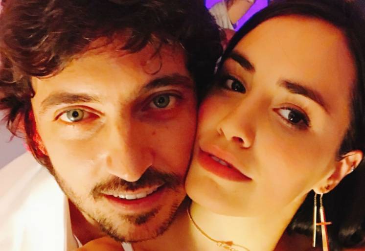 Lali Espósito se mostró a los besos con Santiago Mocorrea y alejó los rumores de separación: “Visitas de amor”