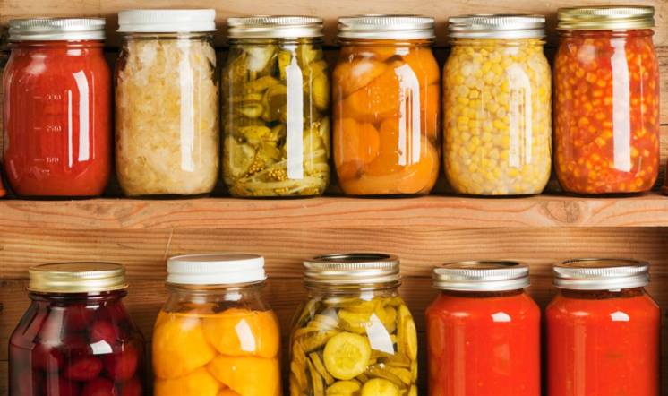 La ANMAT retiró del mercado alimentos en conserva por riesgo de intoxicación