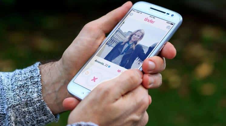 Cómo funciona Hoop, el “Tinder para Snapchat” que es récord de descargas