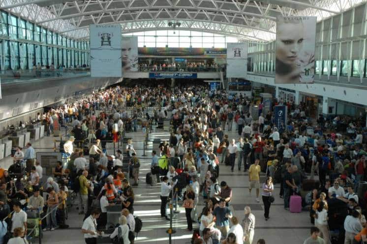 Bahienses varados en Ezeiza: Cómo deben hacer para regresar