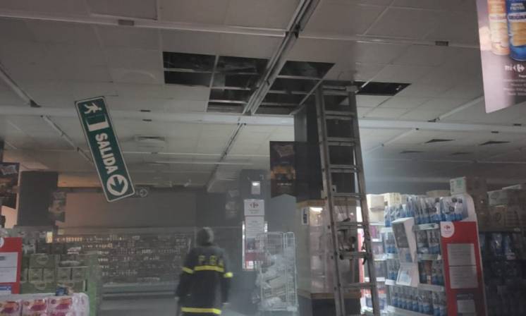 Un principio de incendio en Carrefour