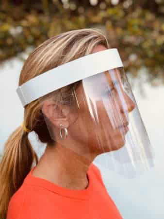 La comunidad sorda exige el uso de barbijos transparentes o máscaras faciales