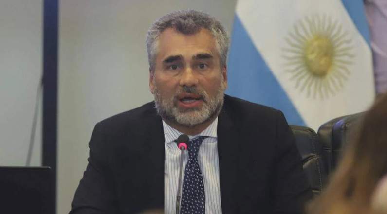 El Gobierno le pidió la renuncia a Alejandro Vanoli, titular de la Anses