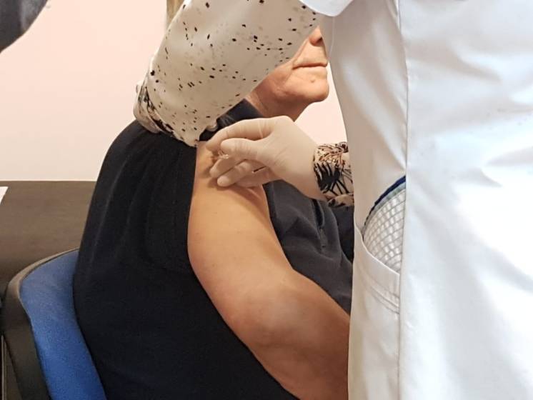 Avanza la vacunación en geriátricos en Punta Alta