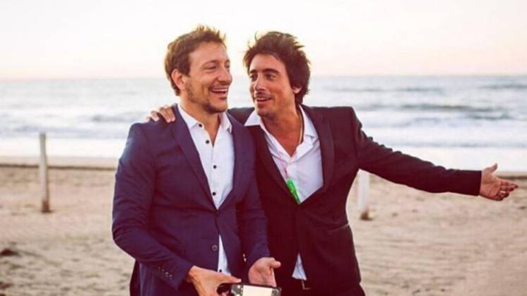 El video de Nico Vázquez con su hermano Santi y el recuerdo con una carta emotiva: “Siempre juntos”