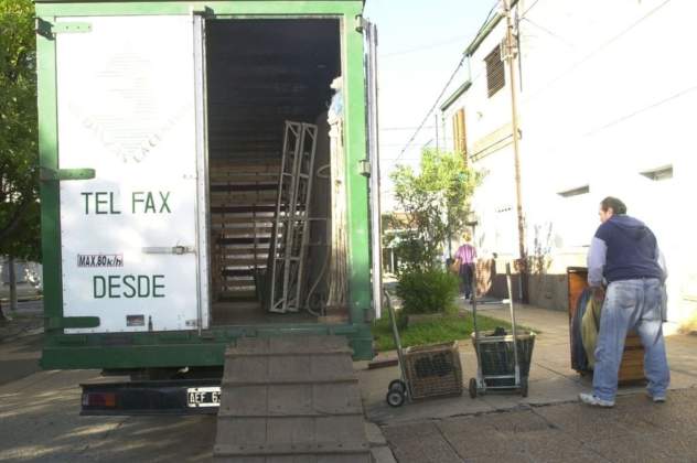 Regulación de mudanzas y visitas al cementerio