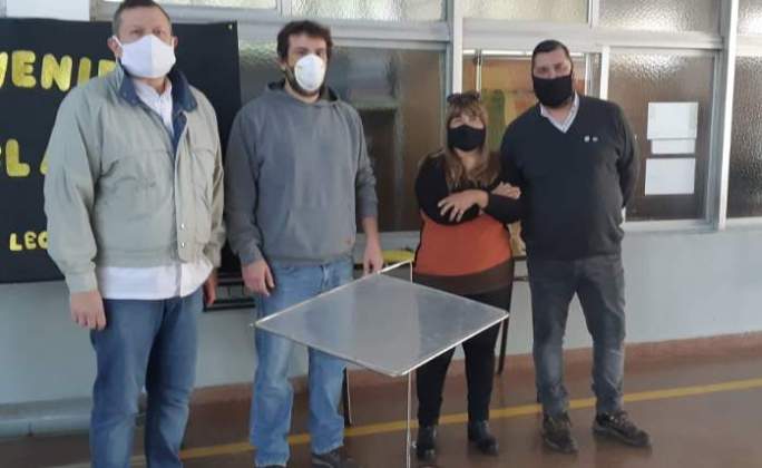 Alumnos solidarios con el Hospital Penna
