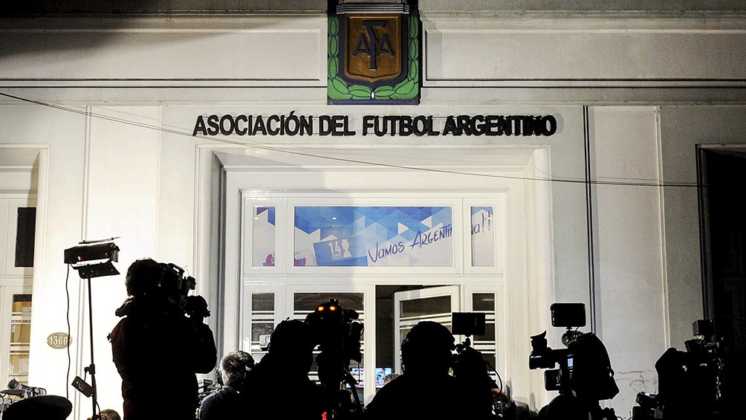 La AFA envió al Ministerio de Salud el protocolo para el regreso a los entrenamientos en el fútbol