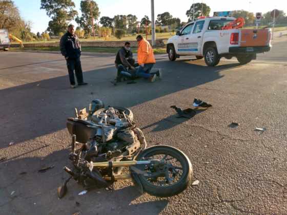 Motociclista herido tras un choque