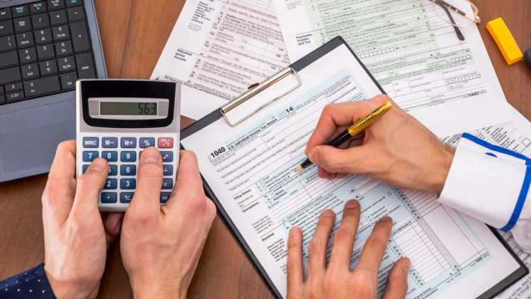 Casi nueve de cada diez familias argentinas terminaron junio con deudas sin pagar
