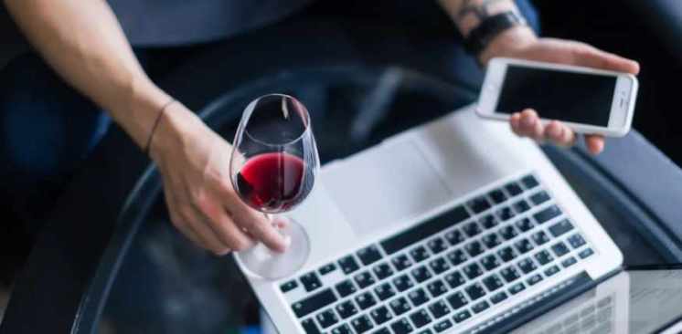 Se triplicó la cantidad de gente que toma alcohol todos los días en la cuarentena