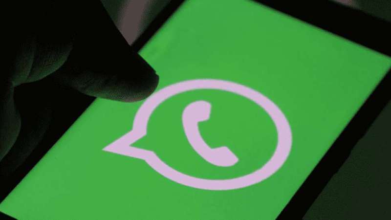 WhatsApp: descubren una falla de seguridad que deja expuestos los chats privados