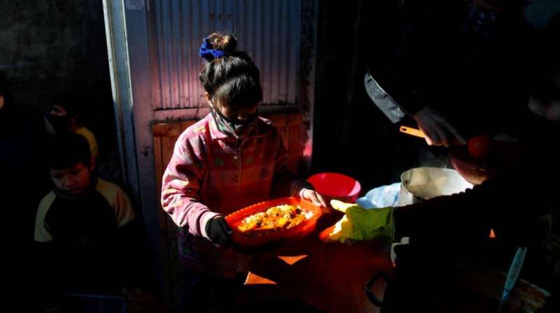 La pobreza alcanzará al 63% de los chicos de todo el país por el coronavirus, según Unicef