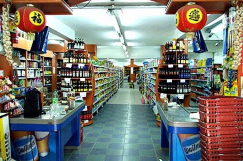 Presentan una nueva canasta de productos frescos y de esenciales en comercios de cercanía