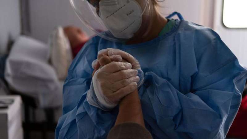 Argentina superó las 10.000 muertes desde el inicio de la pandemia y hubo 9.215 nuevos casos