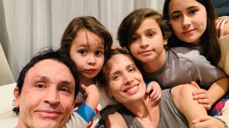 La recuperación de Sebastián Estevanez: se mostró en familia en el día de la primavera