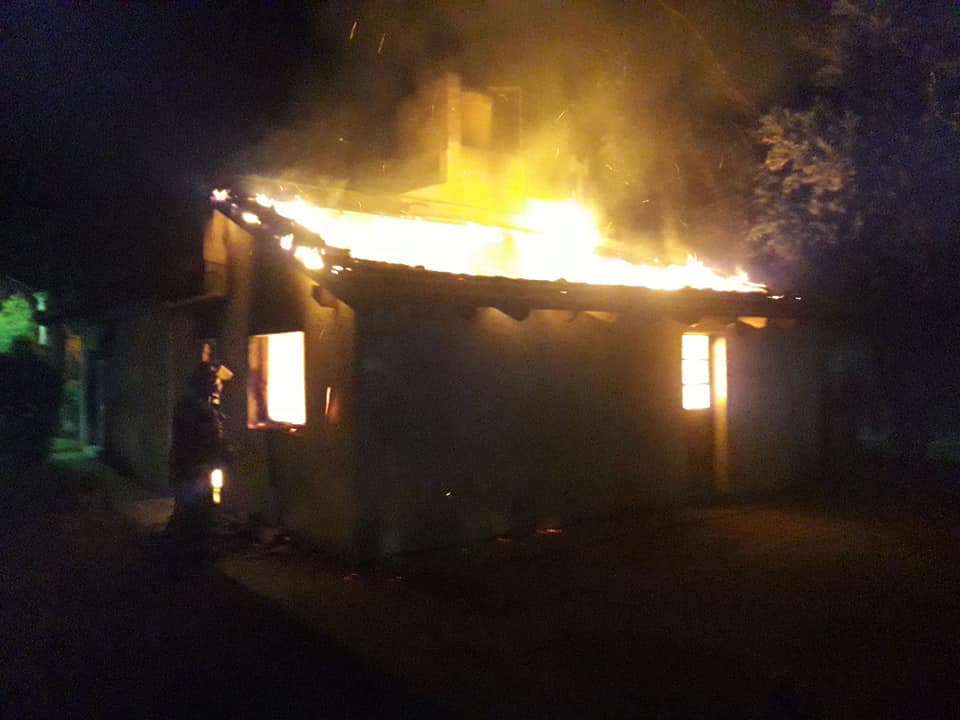 Denuncian incendio intencional de vivienda en Monte Hermoso
