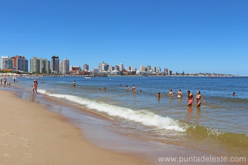 Uruguay cerrará sus fronteras para el verano