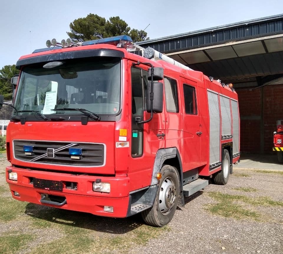El cuartel de bomberos de Villa Ventana adquirió un nuevo camión autobomba