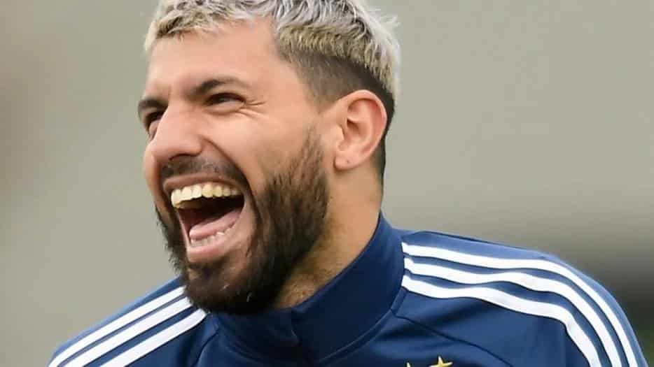 El Kun Agüero se arrepintió de comprarse un Lamborghini: Lo tengo ahí con telarañas