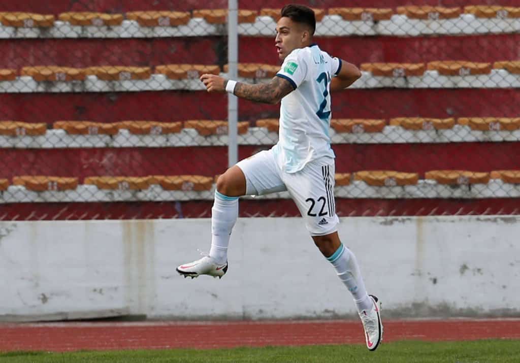 Eliminatorias: con un gol del bahiense Lautaro Martínez Argentina superó en la altura a Bolivia