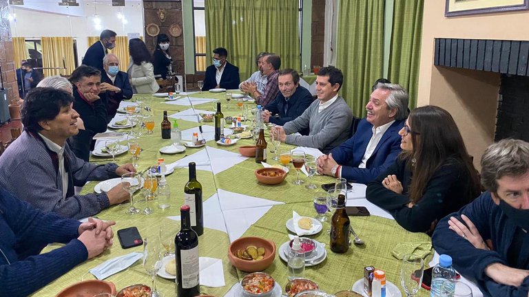 Coronavirus en el Gobierno | Dio positivo Gustavo Béliz: aislaron a Alberto Fernández y a otros siete funcionarios