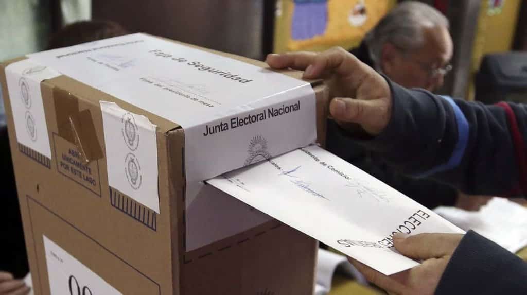Más de un millón de argentinos votaron en blanco