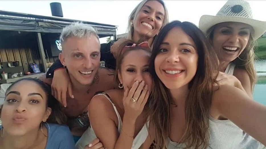 El Polaco generó un escándalo al organizar una reunión sin barbijos ni distanciamiento para festejar su recuperación del coronavirus