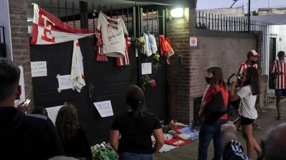 La despedida de Alejandro Sabella: el homenaje en La Plata y el dolor de Lionel Messi