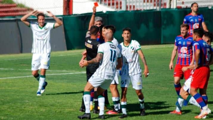 Villa Mitre lo perdió en los penales y ahora irá por el segundo ascenso a la Primera Nacional