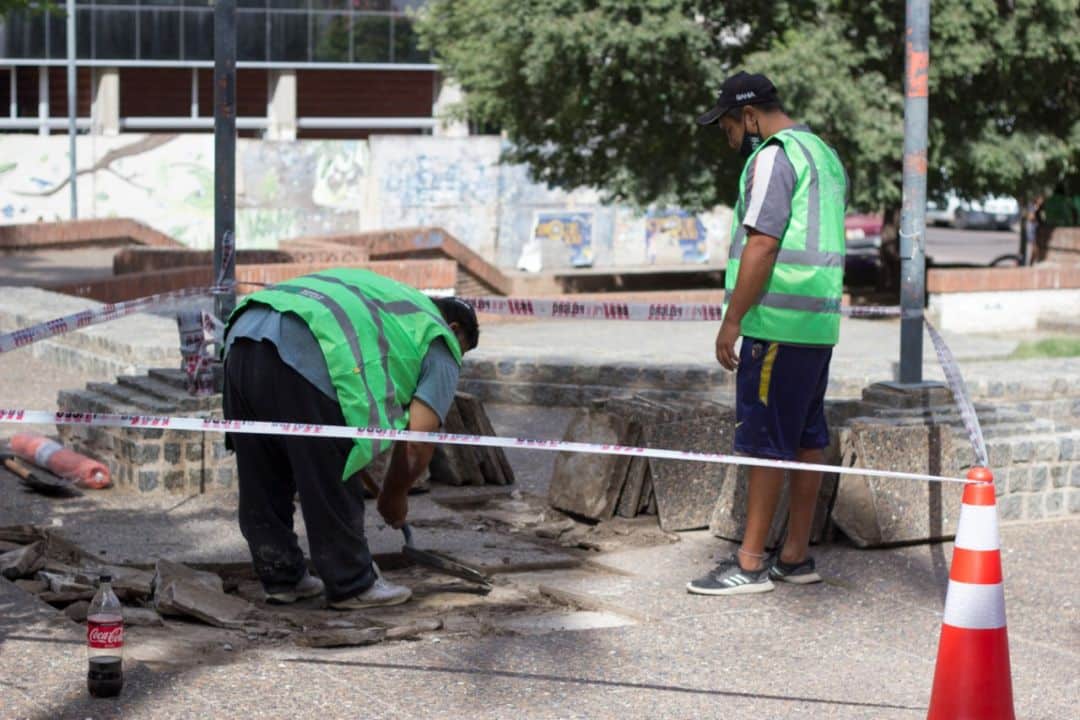 Comenzó la remodelación de la Plaza Lavalle