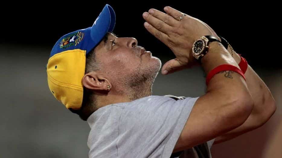 Otro estremecedor chat en la causa Diego Maradona: “Voy a armar una historia clínica… si se muere salimos hasta en la Billiken”