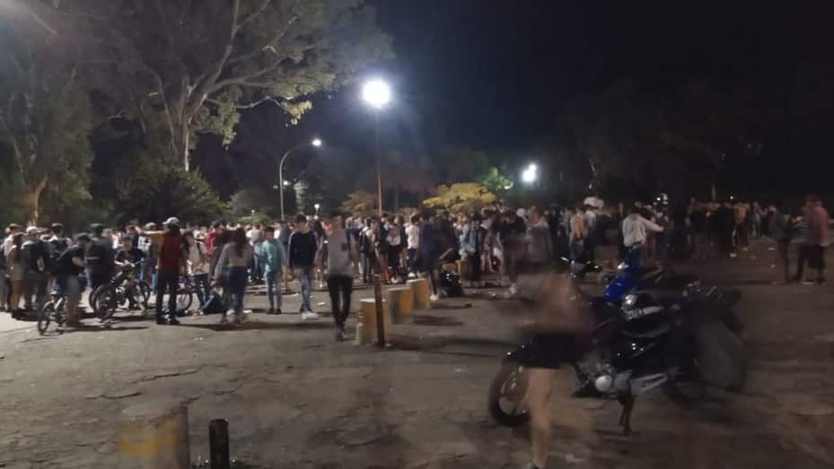 Desalojos y clausuras: el municipio pidió a la provincia habilitar fiestas de hasta 500 personas