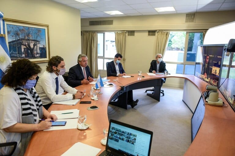Por la suba de casos de COVID-19, el Gobierno promueve el teletrabajo para reducir la circulación