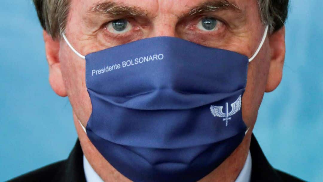 La pandemia azota Brasil: con más del 90% de sus camas de terapia ocupadas, Río de Janeiro decreta 10 días de feriado