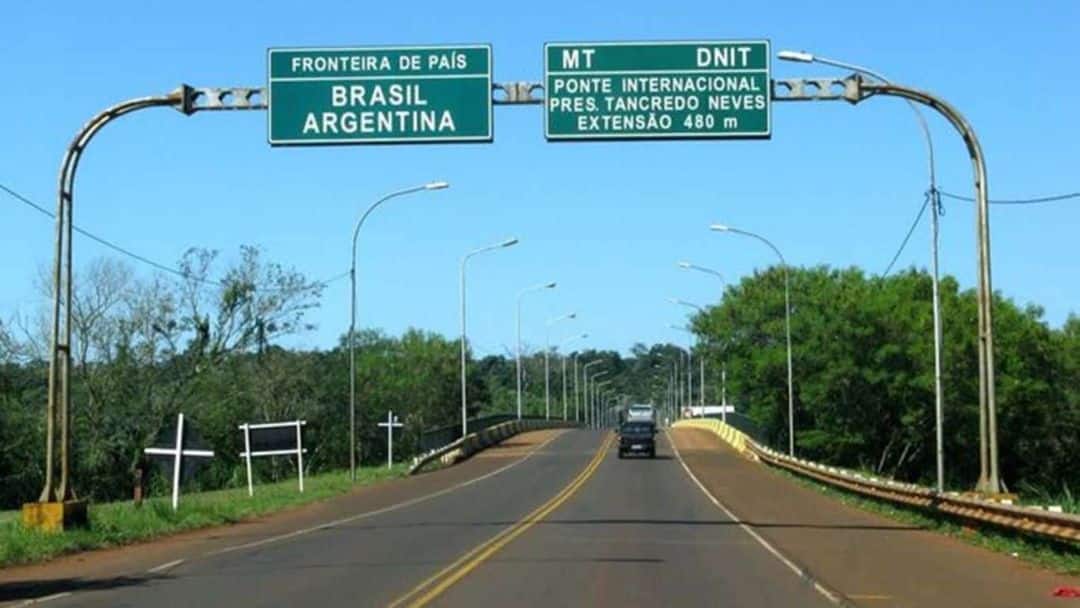 La pandemia acorrala a Foz de Iguazú, en el lado brasileño de las Cataratas