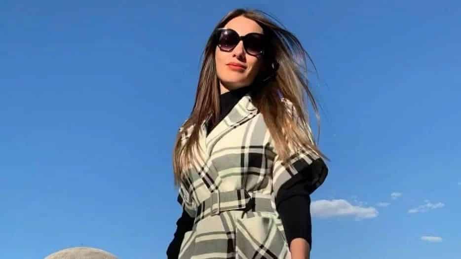 Pampita mostró la carita de su beba: “Es bueno amar tanto como se pueda”