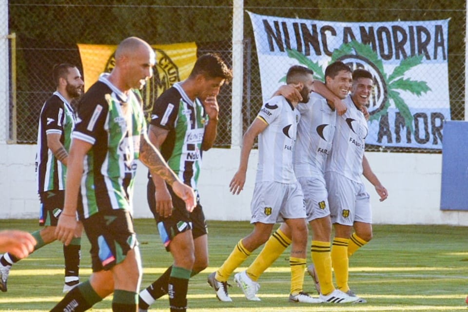Federal A: Villa Mitre perdió por goleada