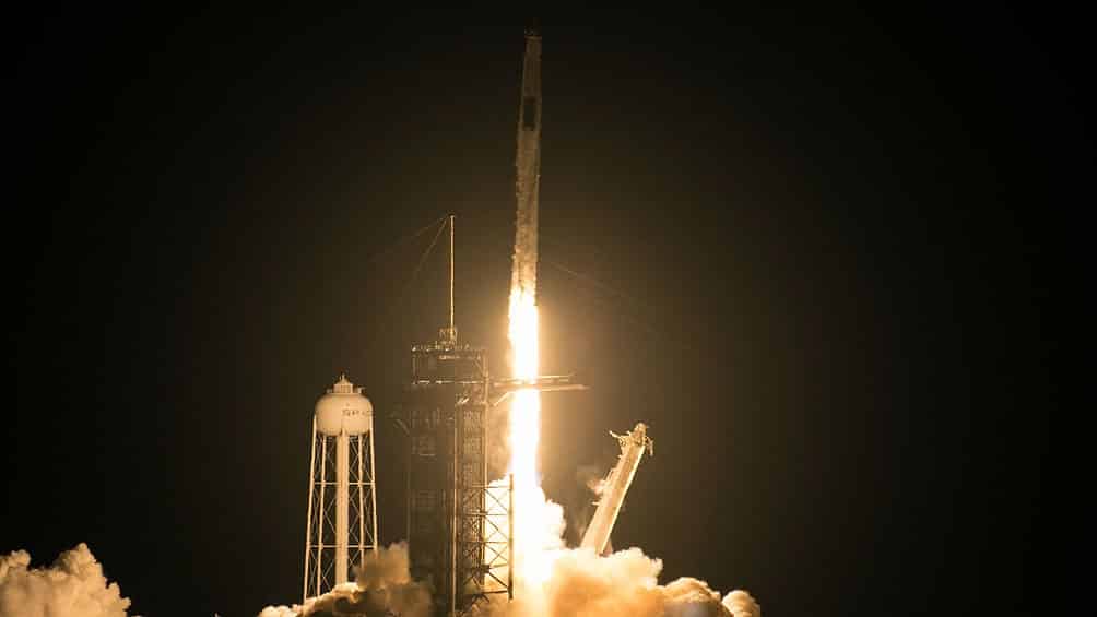 Despegó la tercera misión tripulada de Space X hacia la estación espacial