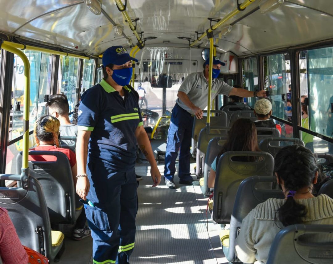 El Municipio asesora a comercios y transporte público sobre cuidados sanitarios