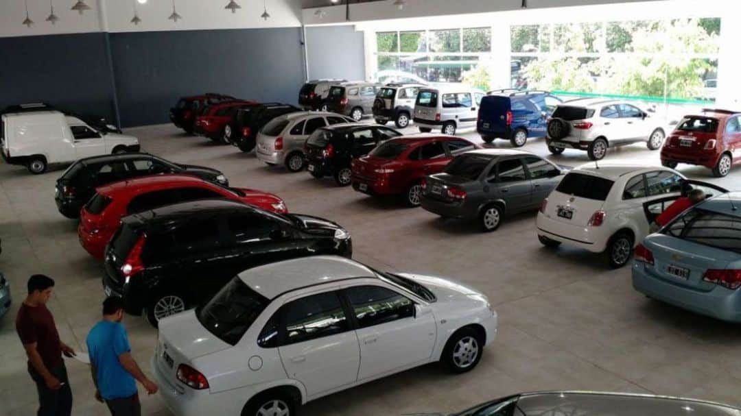 Subió la venta de autos usados de febrero a marzo y las agencias piden no cerrar comercios por la pandemia